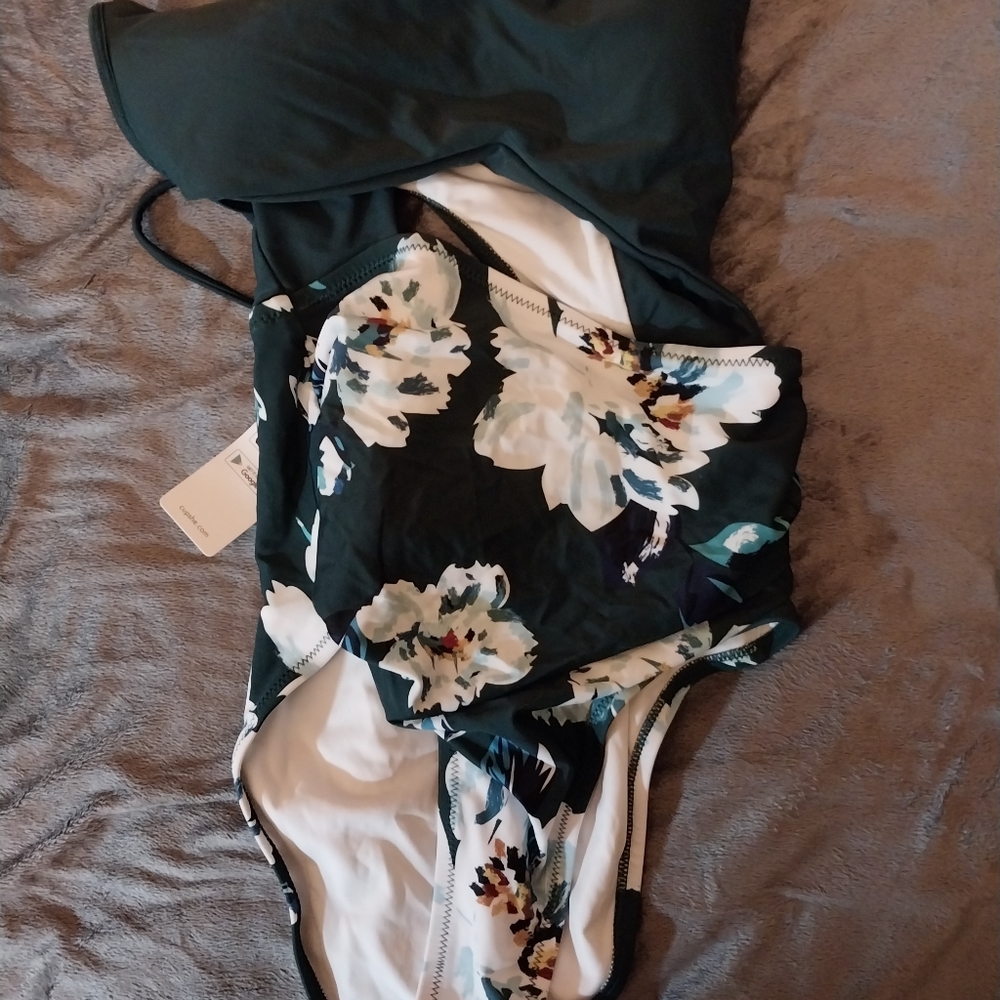 Swimsuit one piece onesie one piece new